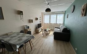 Appartement rénové tout confort, centre Valdahon